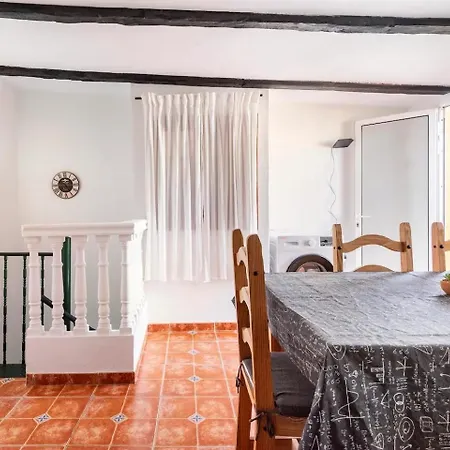 Apartment Alto